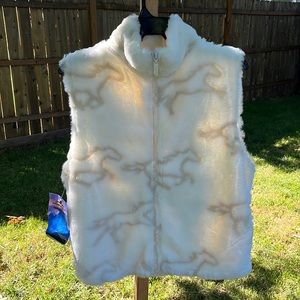 Black Mountain Outdoor Vest